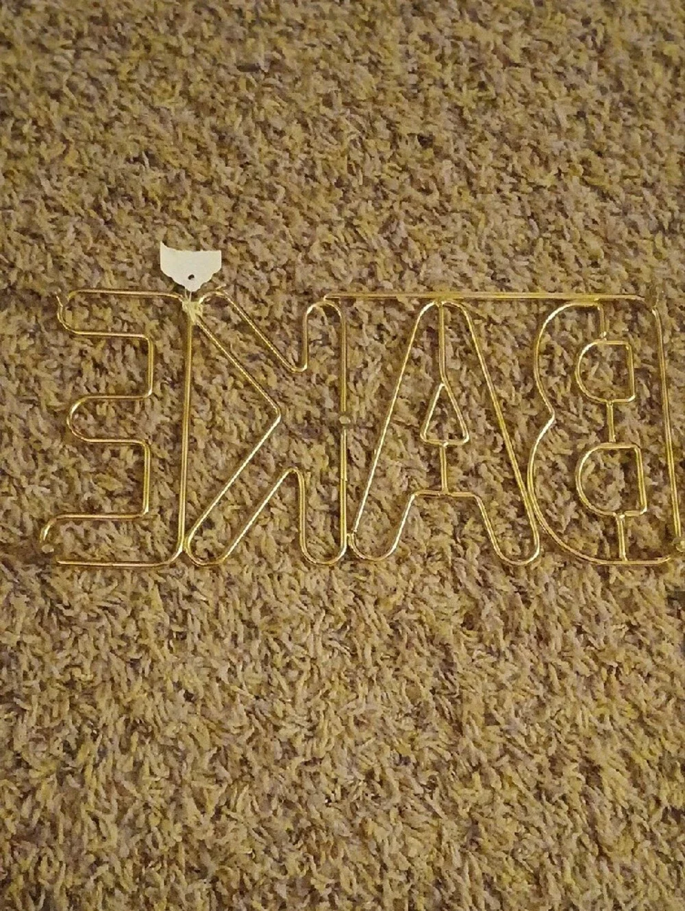 Gold BAKE Wire Wall Sign - Decorative Kitchen Accent